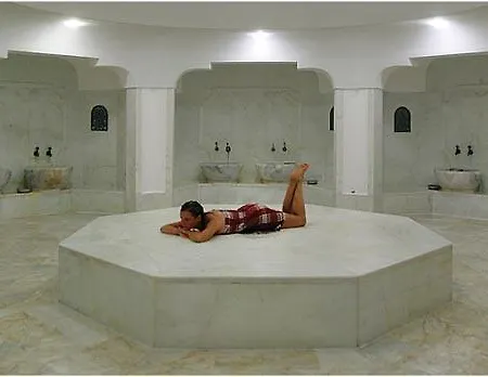 Club Otel 4*